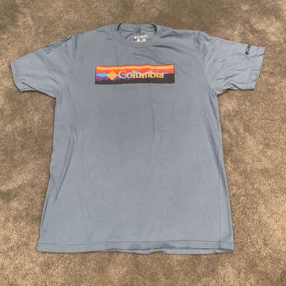 Columbia Logo Tee Size M
